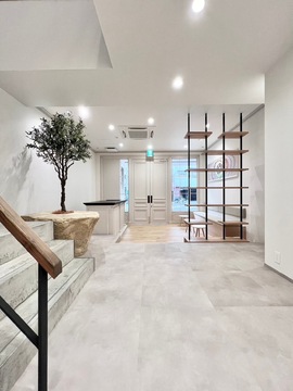 【瓦町】≪経験者歓迎≫≪社会保険完備≫≪高単価サロン≫≪月8,9日休み≫全席個室のスタイリストオンリーサロン！時短正社員の導入などセカンドキャリアを応援しています！「PAGE BOY Hair＆Design 瓦町店（ページボーイヘアーデザインカワラマチテン）」からスタイリスト（美容師）の求人☆☆