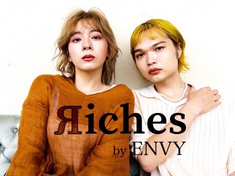 【西宮北口】≪指名50~55％／フリー40～45％の高還元率≫≪1日15000円保証あり！３カ月まで最大月35万円保障≫抜群の集客と独自のシステムで若いお客様から圧倒的な支持を得ている人気サロン！自由な社風なので勤務日数なども自分で調整しフリースタイルに働いてもらえます「Riches by ENVY 西宮北口（リシェスバイエンヴィー）」からスタイリスト（美容師）の求人☆★