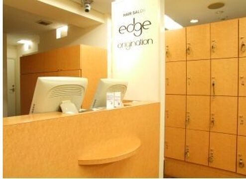 【河原町】≪最低保証あり≫新規＆フリー多数！集客力があるので、入客チャンスもバッチリ♪お休みも選べるのでプライベート充実のワークスタイルもOKです！フリー45%・指名55%還元！頑張った分しっかり稼げる「edge origination 河原町店（エッジオリジネーションカワラマチテン）」からスタイリスト（美容師）の求人☆★