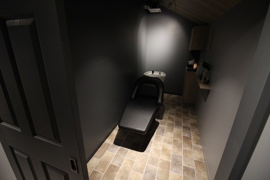 【大船】≪平均単価1万円以上≫≪産休育休実績あり≫≪社会保険完備≫≪副業OK≫女性の方でも安心して働ける環境！自分に合ったお休み日数を選択できるため、無理なく安心して働くことができます！福利厚生面も充実しており、プライベートも大切にしながら働けるサロンです。「SUNC（サンク）」からスタイリスト（美容師）の求人★☆★