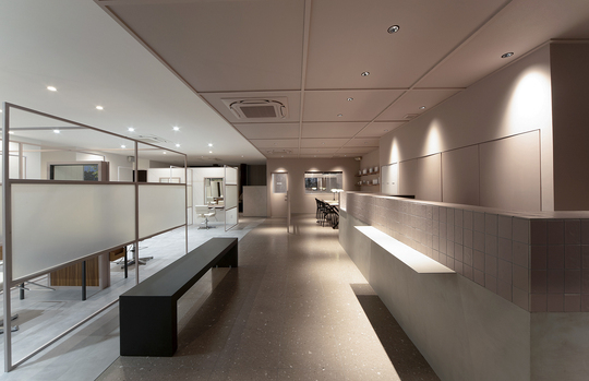 【新森古市】≪完全週休2日≫≪有給休暇あり≫≪産休育休制度あり≫≪早ければ19時台に退勤≫全員接客！しっかりお客様に関わるのでファンを作りやすい地域密着サロン！時短制度もあり、人生のステージが変わっても活躍できる「Reco by Snip（レコバイスニップ）」からスタイリスト（美容師）の求人☆★☆