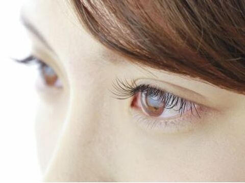 【四条】≪社会保険完備≫≪モデル集めサポートあり≫充実した教育体制で個々の成長に合わせてアイリストデビューができます！「Bello eyelash 四条店（ベローアイラッシュシジョウテン）」からアイリスト（まつげエクステ・まつげパーマ・アイブロウ）の求人☆☆