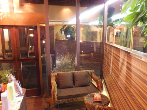 【太田】≪社会保険完備／平均退社18時／有給休暇あり≫意見が通りやすく自由に楽しく自分の美容を追求！福利厚生が充実で長く働ける環境です！プライベートとの両立できるサロン「Areem レインボー店（アリームレインボーテン）」からスタイリスト（美容師）の求人★☆