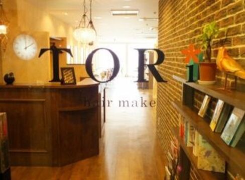 【三宮】≪フリー40％・指名50％〜還元≫集客が好調で入客チャンス大！しっかり稼げて月収30万以上も可能！やりがいもバッチリなサロン「TORi（トリ）」からスタイリスト（美容師）の求人☆★☆