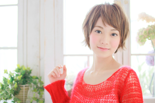 【南草津】◆社会保険完備・月7,8日休み・住宅手当あり・営業時間内レッスンOK◆経験が浅いうちからケアリストとして、やりがいをもって働けます♪ヘアケアに特化したサロンFIX-UP HAIR（フィックスアップヘアー）からアシスタント（美容師）の求人☆★☆