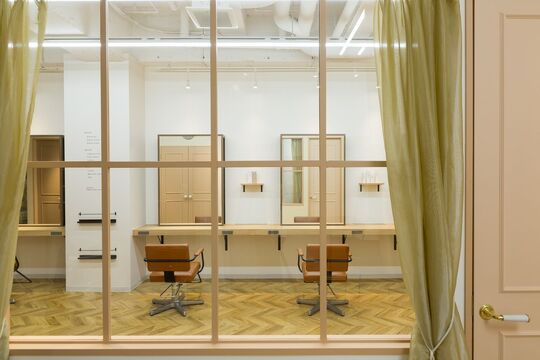 【文の里】≪定着率91％≫≪社会保険完備の日祝定休≫≪企業型iDeCoへ加入できる！≫平均月収30万円以上！営業後のレッスンも無いのでプライベートも充実！「Rema by emt（レーマバイエント）」からスタイリスト（美容師）の求人☆☆