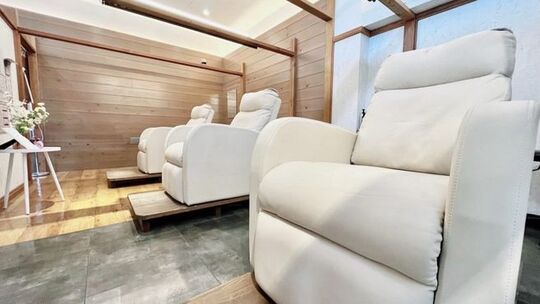 【西条中央】≪未経験から研修OK≫≪社会保険完備≫≪有給休暇100％消化≫≪営業中レッスン≫アイリストとして長く働ける体制が整った会社です！「BIMERA 広西条中央店（ビメラサイジョウチュウオウテン）」からアイリスト（まつげエクステ・まつげパーマ・アイブロウ）
の求人☆☆