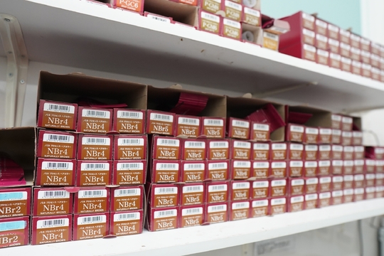 【門真市駅】≪ブランクOK≫≪時短勤務相談OK≫白髪染め専門のカラーサロン！オートシャンプー&セルフブロー！美容師の経験を活かせる環境です！「Daily Color 門真店（デイリーカラーカドマテン）」からカラーリスト（美容師）の求人☆☆