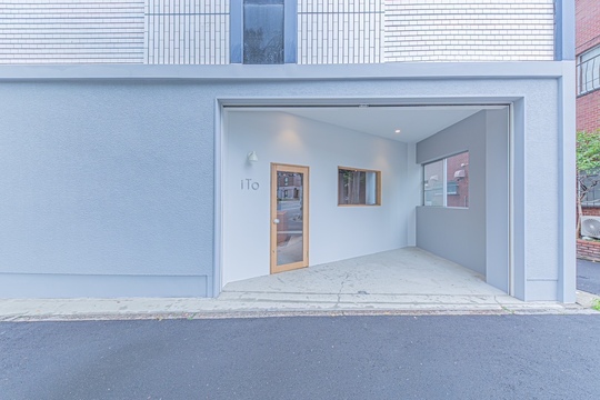 【円町】≪月8,9日休み≫≪営業時間内もレッスン≫一人一人に合わせたカリキュラムでレッスンを進めていけるサロン！オーナーさんからマンツーマンで技術を学べる！少人数制の地域密着型サロン！「iTo（イト）」からアシスタント（美容師）の求人★☆