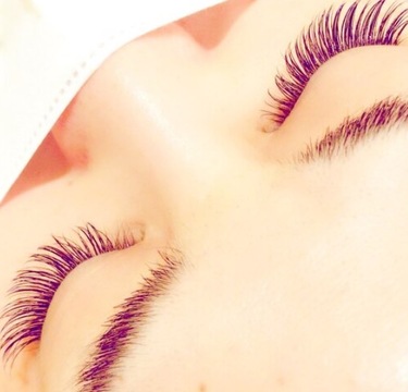 【近田】≪実働8時間・社会保険完備・完全週休二日制≫丁寧なカウンセリングが自慢の少人数制のトータルビューティーサロン「eye design＆nail salon PAULO（アイデザインアンドネイルサロンパウロ）」からアイリスト（まつげエクステ・まつげパーマ）の求人☆☆