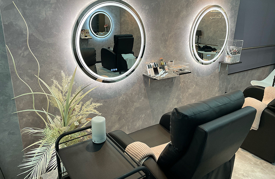 【天神南】≪土日祝休みの完全週休2日制・基本残業ナシ・社会保険完備・実働8時間・産休育休実績あり≫今までの経験を活かし、講師として安定した働き方ができます！「Japan Eyelist College 福岡天神本校（ジャパンアイリストカレッジフクオカテンジンホンコウ）」からインストラクターの求人☆★