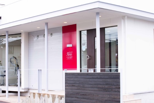 【南富山】◆基本18時に営業終了・日曜定休あり・完全週休2日・社会保険完備・産休育休実績あり◆自分のペースでゆったり勤務できます。サロンワーク中心で営業時間前後の無駄な拘束は無し！体力面も安心です！「Aries 南富山店（アリエスミナミトヤマテン）」からアシスタント（美容師）の求人☆★