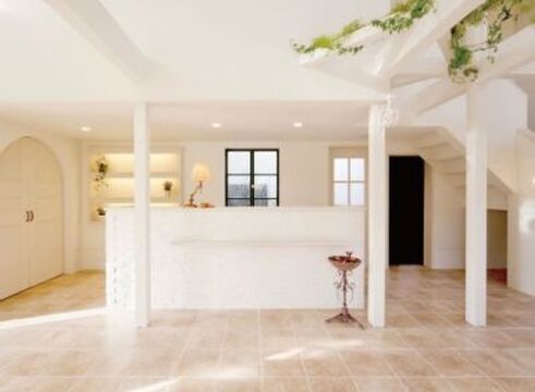 【南草津】≪ハイブリット型給与システム≫≪月給30万円保障あり≫≪月8日休み≫≪社会保険完備≫≪有給休暇15日あり≫準社員として勤務可能！美容師と兼任でマツエクやネイルも学べる環境あり！頑張った分はしっかり歩合で還元してもらえる◎すべての美を叶えるトータルビューティーサロン「ex-fa hair-garden（エクファヘアガーデン）」からスタイリスト（美容師）の求人☆★☆