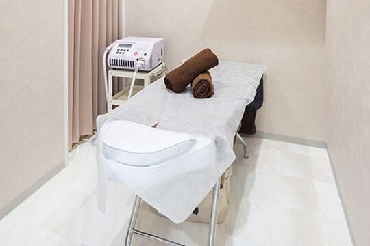 【荒江】《社保完備》地域密着型で多くのお客様とふれあいます♪トータルビューティーで世代を問わずキレイを創る「arl. 荒江店（アールアラエテン）」からアイリスト（アイデザイナー・まつげエクステ）の求人☆☆