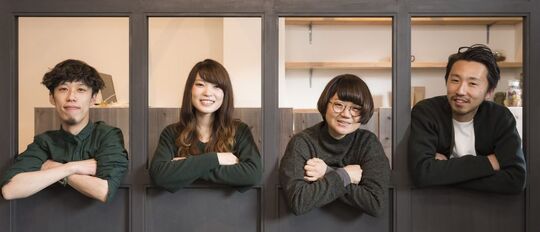 【五日市】≪社会保険完備＆日曜定休あり≫まるでカフェの様な居心地の良さが評判のトータルビューティーサロン「leno leno ＋ Hale（レーノプラスハレ）」からアシスタント（美容師）の求人☆★☆