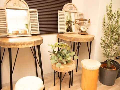 【武庫之荘】≪日祝休み相談可能≫≪16時に退勤可能≫≪未経験相談OK≫主婦やママさんが働きやすい環境！プライベートサロン「CAWS 武庫之荘（カウズムコノソウ）」からアイリスト（アイデザイナー・まつ毛エクステ）の求人☆☆