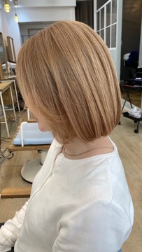 【箕面駅】≪正社員または業務委託≫≪指名売上最大65％還元≫≪自由出勤≫≪社会保険完備≫女性スタッフ専任サロン！女性ならではの視点や技術を活かして働けます！「air.（エアー）」からスタイリスト（美容師）の求人☆★