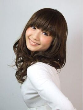 【烏丸】≪早い者勝ち≫≪歩合の還元率が最高水準≫≪入客チャンスあり≫ガチガチな決まりもないので楽しく働けますよ♪自分の顧客様をつけてガッツリ稼げるチャンス！「Hair & Make Lumiere（ヘアーアンドメイクルミエール）」からスタイリストの求人☆★☆