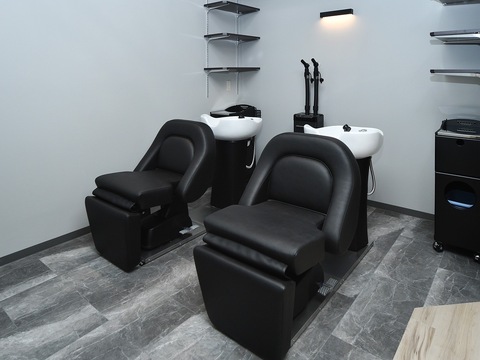 【登戸】≪入社初月から月収50万円～も目指せます！≫≪高単価サロン≫≪顧客0名でもOK≫≪土日祝休みOK≫集客サポートなど安心の制度・待遇あり！自由度抜群のマンツーマンサロン！「Rec.（レック）」からスタイリスト（美容師）の求人☆★