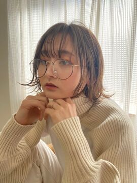 【中崎町】≪月8,9日休み≫≪社会保険完備≫≪最短1年半でスタイリストデビューが可能≫≪女性スタッフが多い≫韓国スタイルやトレンド発信型のサロン！営業時間内レッスンも可能！20～30代のお客様が多数来店するナチュラルテイストのサロン！「lole.（ロレ）」からアシスタント（美容師）の求人☆☆