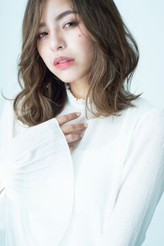 【彩の台】≪休日数は選択制≫≪土日休みOK≫≪社会保険完備≫≪ママさん美容師も歓迎です≫≪産休取得率100％≫営業時間内の空いた時間があればレッスンも可能！充実した待遇・給与体制でしっかりとした技術を身につける事ができます！「HAIR'S GATE 橋本彩の台店（ヘアーズゲートハシモトアヤノダイテン）」からアシスタント（美容師）の求人！プライベートも充実させられます☆★☆