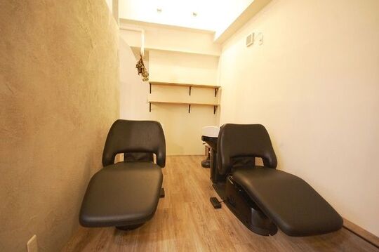 【垂水】≪週休2日制≫マンツーマンでお客様に入客できる！スタイリストのみの完全予約制プライベートサロン「El Alto（エルアルト）」からスタイリスト（美容師）の求人☆☆