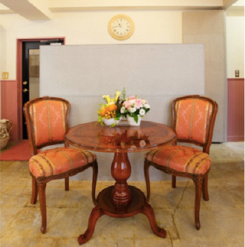 【表参道】◆1年半でのデビュー可能・営業中レッスンOK・産休育休制度あり・社会保険完備◆営業時間内でのモデルレッスンにより、デビュー前から実践的なサロンワークを学んでいける「Lise（リーズ）」からアシスタント（美容師）の求人☆★