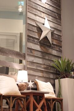 【四条河原町】≪最低保証25万円≫≪休みの希望制限なし≫≪入客スタイル選択可能≫≪フリー40％／指名50〜65%還元≫入客チャンスのあるサロン「Lucia hair stella（ルチアヘアーステラ）」からスタイリスト（美容師）の求人☆★