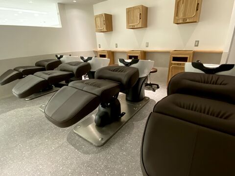 【あべの】≪インボイス制度のサポートあり≫≪完全マンツーマン≫≪自由出勤制≫≪最大45万円の保証給あり≫≪交通費支給あり≫≪正社員制度あり≫トリートメント・髪質改善を重視したヘアサロン！！勤務時間や休みなどご希望に合わせた働き方が可能です！「Barrel 天王寺阿倍野店（バレルテンノウジアベノテン）」からスタイリスト（美容師）の求人☆★