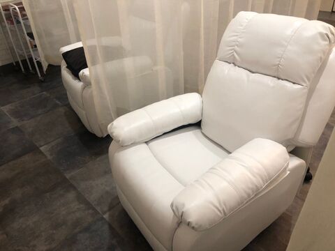 【布施】業務委託が初めての方もOK！未経験の場合は、提携スクールでの研修も可能！トータルビューティーサロン「Eyelash ＆ Nail cuore 布施店（アイラッシュアンドネイルクオレフセテン）」からアイリスト（アイデザイナー・まつ毛エクステ）の求人☆☆