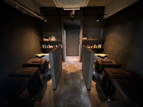 【天王寺】指名売上50％還元／フリー売上40％還元／フリー再来50%還元≫≪20時までに退勤OK≫≪平均月給40〜50万円以上≫≪全席個室≫マンツーマンでお客様にしっかり施術出来るサロン！一人一人のライフスタイルに合わせた勤務が可能！流行りのデザインなども積極的に取り入れているサロンです！「attrait（アトレ）」からスタイリスト（美容師）の求人☆★