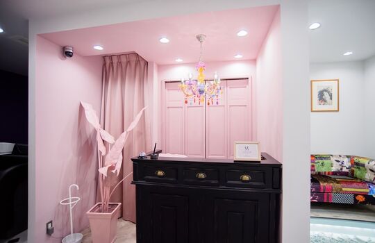 【元町】≪社会保険完備≫≪完全週休2日≫≪最大8連休可能≫≪入社後すぐに有給取得可能≫≪フレックス制度あり≫スタッフ仲抜群！月に1回は撮影を実施！「UNHAIR by shiomi H（アンヘアーバイシオミエイチ）」からアシスタント（美容師）の求人☆★