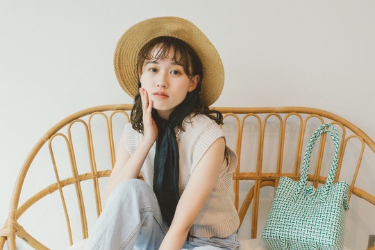 【京都市役所前】≪未経験、新卒生大歓迎◎≫≪2年以内でデビュー可能≫≪営業時間内レッスンOK≫≪社会保険完備≫≪月8休み≫≪カラーが得意なサロン≫週1回スタジオ借りて、レッスンできる。誕生日当日休めるバースデー休暇あり！！着付け学びたい方、学べる環境あります◎「novem by cirrus（ノウェムバイシーラス）」からアシスタント（美容師）の求人★☆