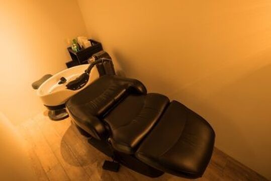 【都島】≪月8,9日休み≫≪社会保険完備≫≪19時台に退勤可能≫美髪がウリのオススメサロン！落ち着いた雰囲気の地域密着型です！「Vivo corte（ビボコルチ）」からスタイリスト（美容師）求人☆★