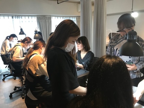 【品川駅】≪未経験OK≫≪髪色ネイル自由≫≪営業時間内レッスンOK≫残業ほぼなし！抜群の福利厚生で、経験者・未経験者問わずキャリアに応じた安心の環境があります！「Natural Design nails & Eyelash 品川店（ナチュラルデザインネイルアンドアイラッシュシナガワテン）」からネイリスト（ネイル）の求人☆☆