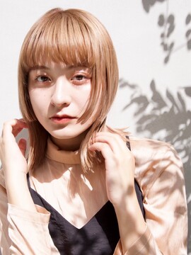 【江坂】≪完全週休2日≫≪土日休み可能≫≪有給・夏季冬季休暇あり≫≪バースデー休暇あり≫≪19時過ぎに退勤可能≫≪社会保険完備≫客層は20代が最も多いトレンドを取り入れたお洒落サロン！プライベートも大事しながらお仕事ができる！「ENIF（エニフ）」からアシスタント（美容師）の求人★☆