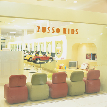 【名古屋駅】≪月8日休み≫≪社会保険完備≫営業中レッスンOKのため、最短1年半でデビュー可能！お子様専門のヘアサロン「ZUSSO KID’S名古屋店（ズッソキッズナゴヤテン）」からアシスタント（美容師）の求人☆★