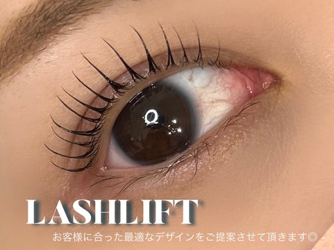 【山陽姫路】≪総支給は平均28～35万円≫≪パーマ・アイブロウ専任も相談OK≫≪土日祝休みの取得可能≫施術タイムもゆったり設けているため、時間に追われることなく落ち着いて施術ができる環境です！「ANGE（アンジュ）」からアイリスト（まつげエクステ・まつげパーマ・アイブロウ）の求人☆☆