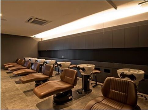 【九大学研都市】福岡を中心に8店舗展開する最先端サロン★BEAUTY×LIFESTYLEをコンセプトにしたオトナ女性のためのトータルビューティーサロン”SARA（サラ）”からスタイリスト（美容師）の求人★☆