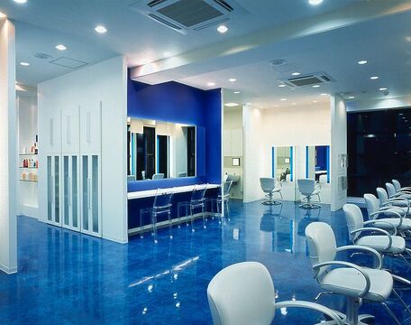 【ひばりが丘】＜完全週休2日制＞＜社会保険完備＞抜群の待遇を擁する全国に展開するTAYAグループ☆入客チャンス〇月給30万円以上稼ぐことも可能ですよ♪TAYA blue label ひばりが丘店（タヤブルーレーベルヒバリガオカテン）からスタイリスト（美容師）の求人☆★