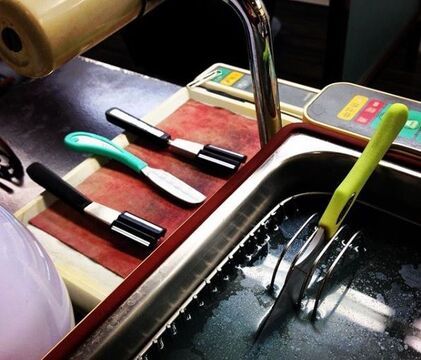 【御影】≪平日のみOK≫≪子育てママさん理美容師さん歓迎≫ライフスタイルに合わせた勤務が可能な老舗のお店です！“Bar Ber MORIOKA（バーバーモリオカ）”からスタイリスト（美容師・理容師）の求人☆★