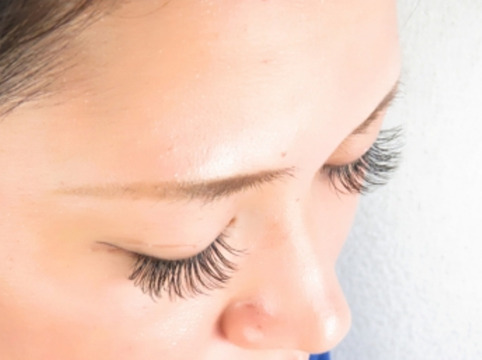 【丹波口】地域密着型の隠れ家的サロン！私服勤務OK！髪色・ネイルも自由！おしゃれして働けます！働き方も自身のライフスタイルに合った働き方の選択が可能！「ANEMONA（アネモナ）」からネイリスト（ネイル）の求人★☆★