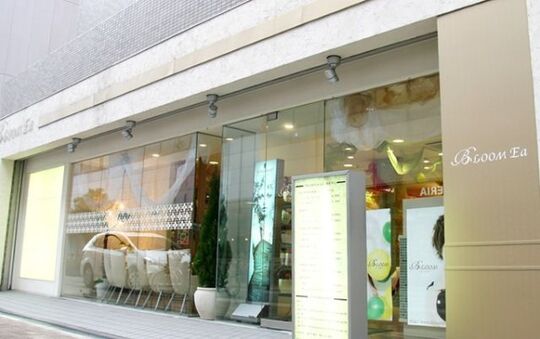 【三国】お給料17万円スタート★スタッフ同士仲が良いので一緒にキャリアアップ出来る環境！◇社会保険完備◇地域密着型のアットホームサロン“Ea（エア）”からアシスタント（美容師）の求人☆★☆