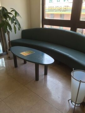 【千船】《月給25万円スタート♪》スタイリストのみのサロンなのでレッスンなし！退社時間も早くプライベートも充実★ゆっくりお客様に関わっていくことが出来ますよ◇地域密着型の少人数サロン“Louis 美容室（ルイ ビヨウシツ）”からスタイリスト（美容師）の求人☆★☆