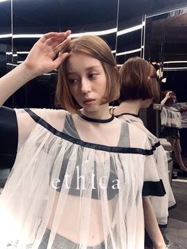 【心斎橋】≪有給休暇あり≫≪20時迄に退勤可能≫早く終われば18時頃に帰れます！プライベートも充実させたい方にオススメ！メリハリをつけて、働くことができるアットホームサロン「ethica（エシカ）」からスタイリスト（美容師）の求人☆★