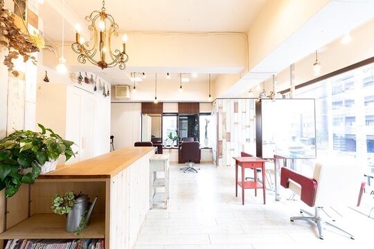 【平尾】大手サロンで経験・技術を積まれたオーナーさんを中心に、高い技術力でお客様と関わります♪地域密着型×小規模×少人数サロンの「COTTAGE（コテージ）」からアシスタント（美容師）の求人☆☆