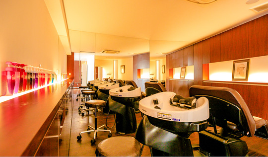 【堀止】心の底から「美容師になってよかった！」と思える為の環境を揃えているサロン「ZOE 堀止店」からスタイリスト（美容師）の求人♪自分の夢や目標を実現するために頑張る方を応援してくれます☆★