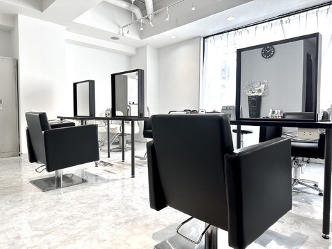 【天満】≪土日休みOK≫≪16時までに退勤可能≫≪ママさんの応募歓迎≫美容室併設のアイラッシュサロン！丁寧なカウンセリングで、ひとりひとりに合わせたデサインを提供！「ORL’MENT（オルメント）」からアイリスト（まつげエクステ・まつげパーマ・アイブロウ）の求人☆☆