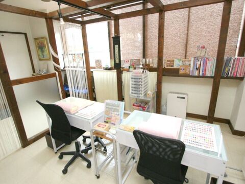 【春日原】未経験・通信生・新卒生OK◆アットホームでお客様の親身になって接客します♪トータルビューティーヘアサロン「ease hair 春日原店（イーズヘアーカスガバルテン）」からアシスタント（美容師）の求人☆★☆