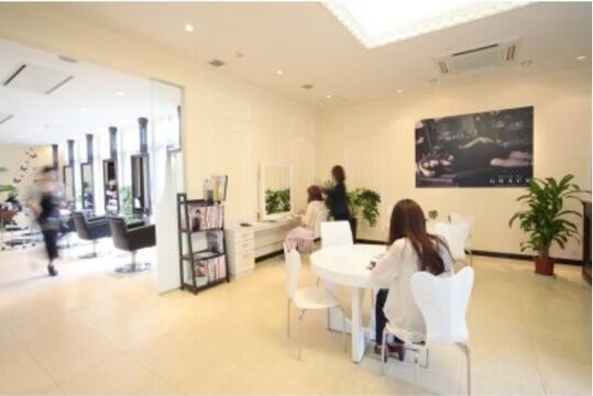 【八乙女】≪20時迄に退勤可能！≫≪営業中レッスン可能！≫≪最短2年でデビュー可能！≫≪社会保険完備≫柔軟な働き方ができる！「Salon de GRACE international（サロンドグラースインターナショナル）」からスタイリスト（美容師）の求人☆★